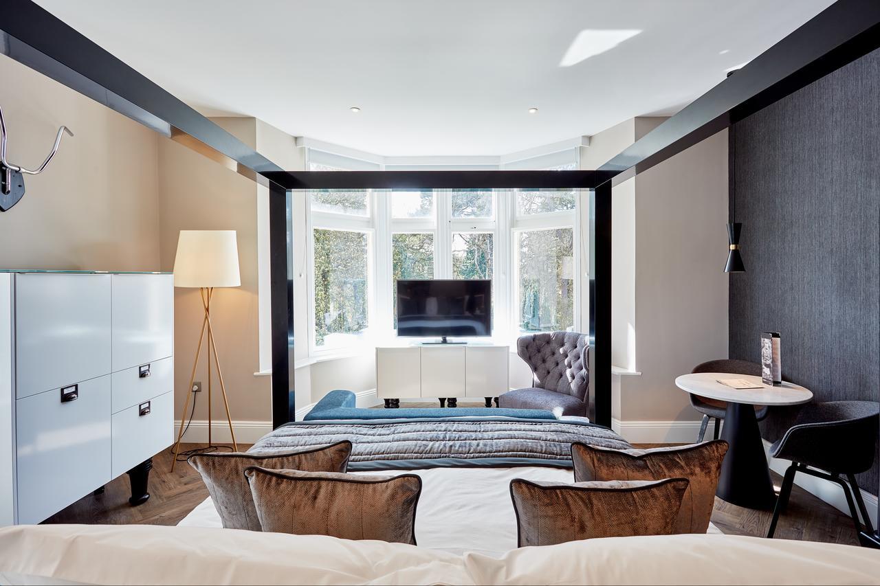 צ'ידל Oddfellows On The Park מראה חיצוני תמונה The interior of a suite at the hotel