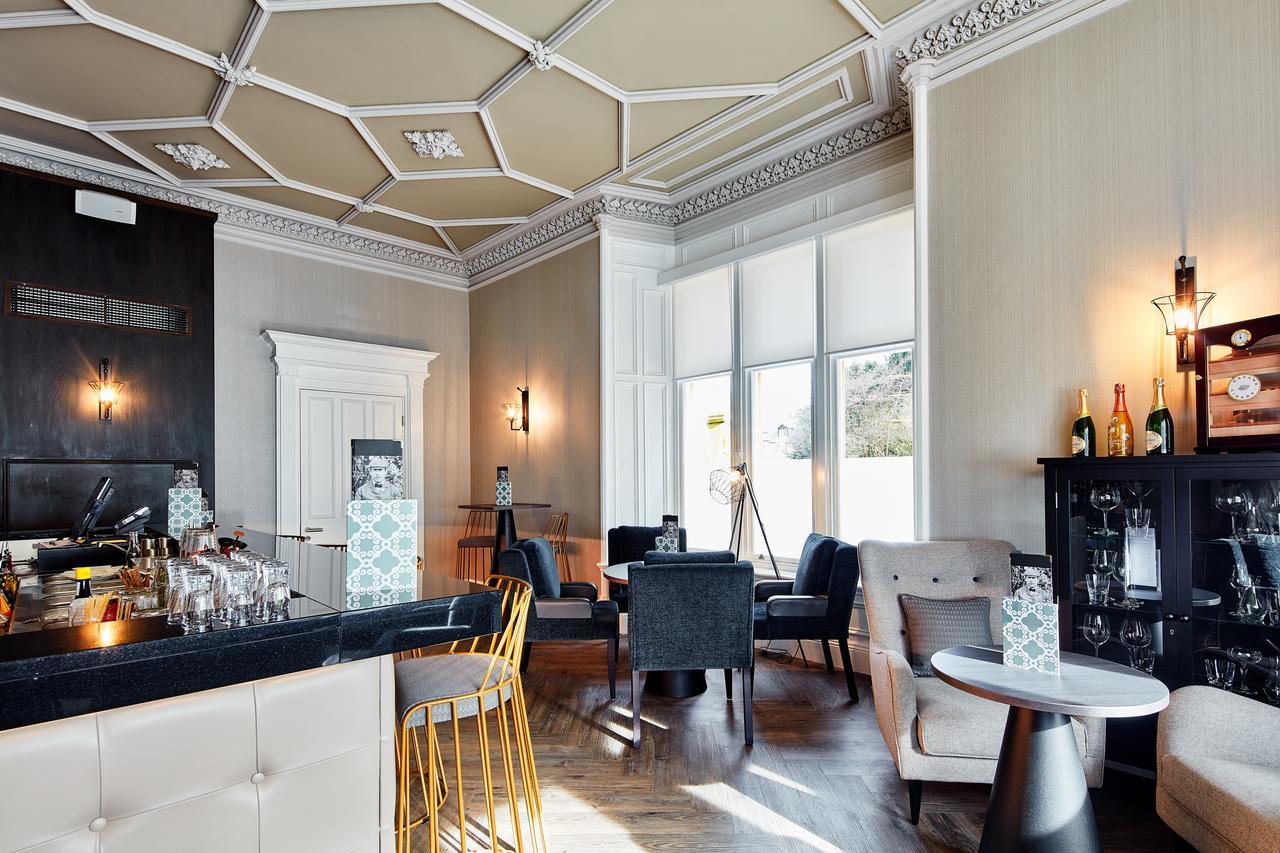 צ'ידל Oddfellows On The Park מראה חיצוני תמונה The Drawing Room at The Ivy, Edinburgh