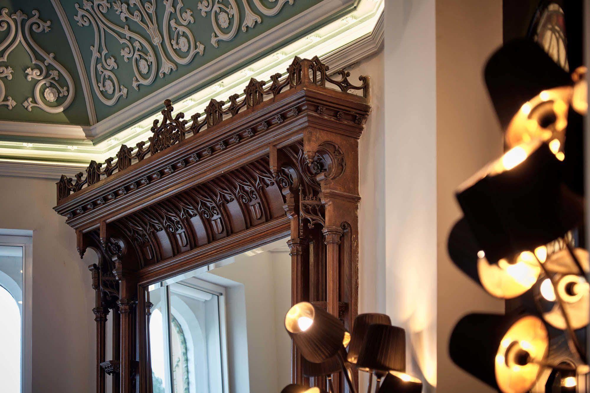 צ'ידל Oddfellows On The Park מראה חיצוני תמונה The interior of the hotel