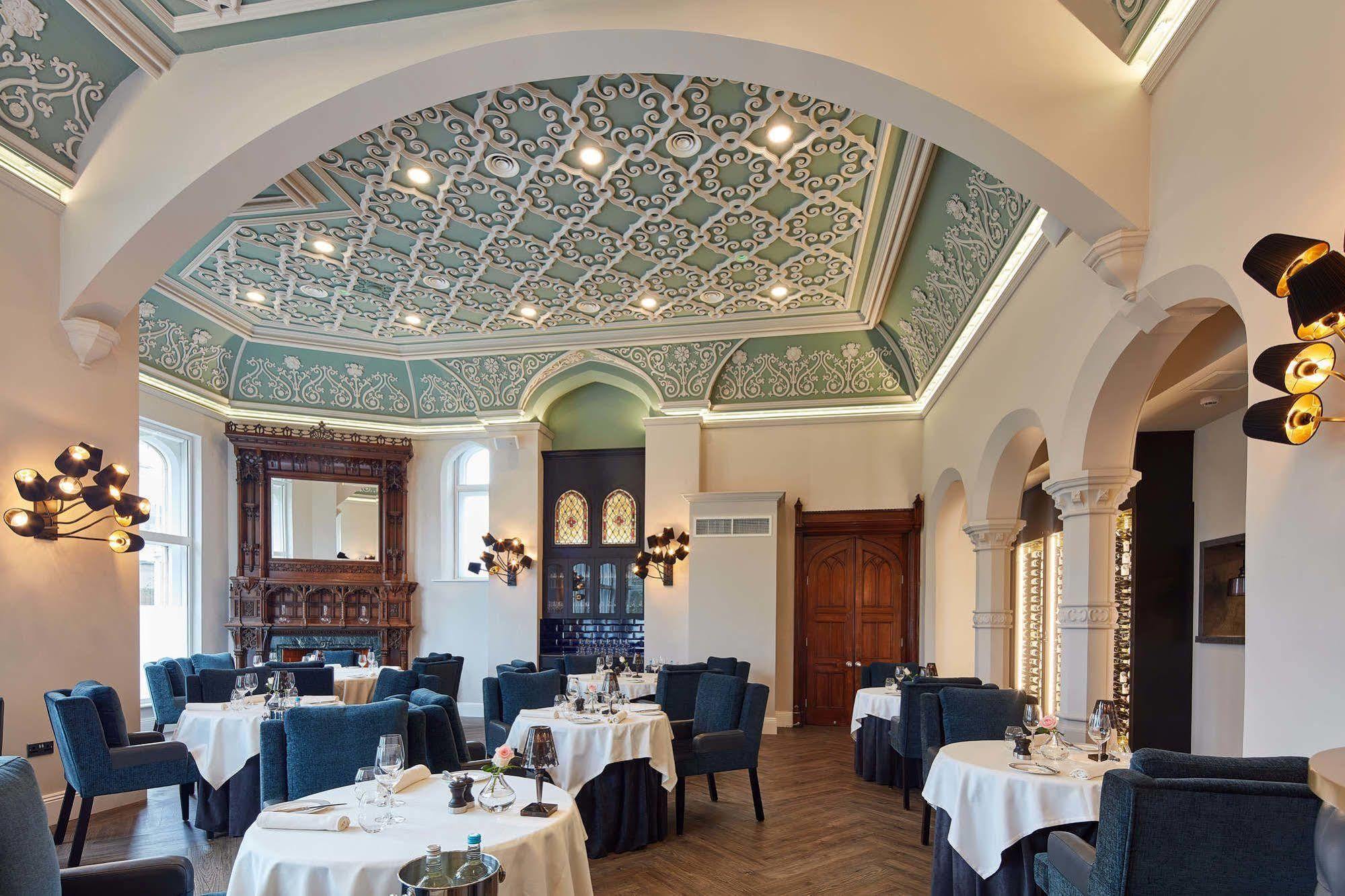 צ'ידל Oddfellows On The Park מראה חיצוני תמונה The interior of the restaurant